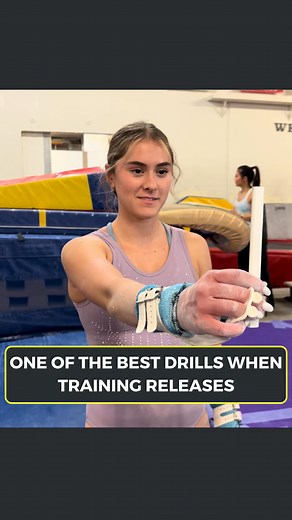 Yuka Sugiura, Gymnastics Neuroperformance Coach | Visual skills need training, too! 👀 This simple drill that gymnasts can easily do between turns (she did 7 reps) can train one of our... | Instagram