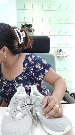 BRANDEDS SHOES MENS &WOMENS TAYO 😍😍👟🥿🥿♥️👡SUPER GAGANDA 🤩🤩🤩 | Irene's Live Fashion