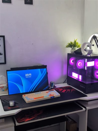 Upgrade Your Workspace with Kaloc DS200 Monitor Arm