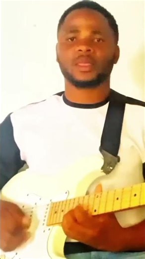 Soukous guitar tricks, from my new Guitar lesson #makosa #seben #soukousguitar #shortsfeed #shorts