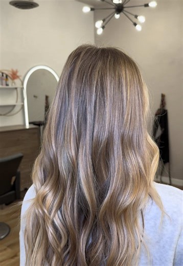 Soft Blonde Transformation with Redken SEQ Formula