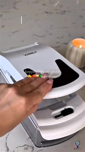 Effortless Chopping with a Vegetable and Fruit Chopper