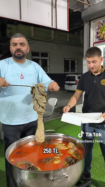 Şırdancı Feroo Adana: Dağlıoğlu Texa's Seyhan Lezzeti