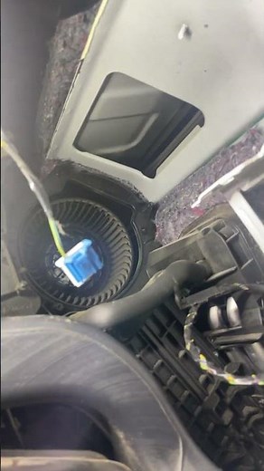 2014 ford transit blower motor charge 4 hours