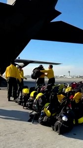 When Los Angeles needed help to fight wildfires, Mexico sent a crew to help. | Humankind