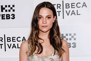 Alicia Vikander says she felt like an 'imposter' giving birth in movies before becoming a mom