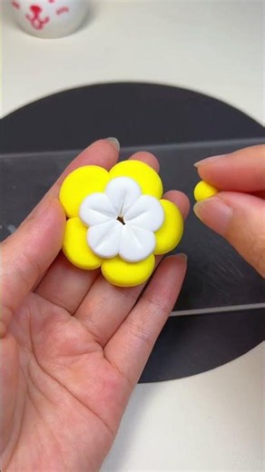 Simple Crafts | Making Yellow Flower Toys with Clay! #DIY #Handicrafts