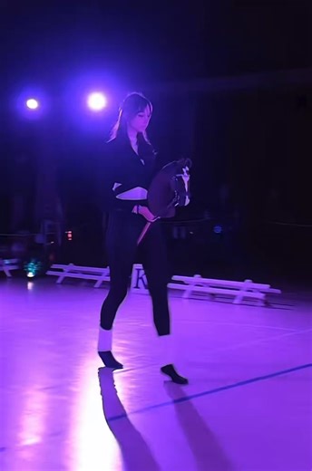 A new sport called “hobby horsing” is taking the internet by storm 👀Do you know anyone athletic enough to compete?