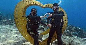 Green Island: Decompression Chamber Scuba Diving Experience - Klook