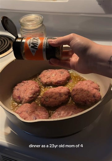 Delicious Hamburger Steak Recipe for Busy Moms