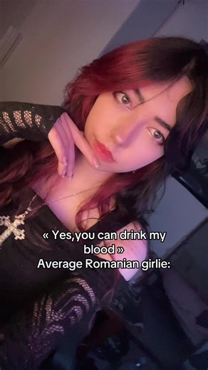I love how me being a vampire is more interesting than my cosplays 💔