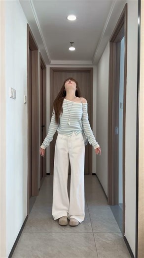 Spring & Summer Dressing Solution: Hide Your Legs with Style