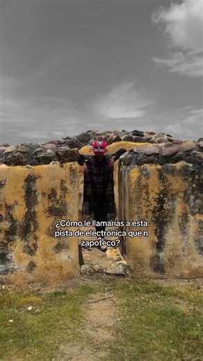 Quiero propuestas en comentarios 🌀🧏🏽‍♂️🎧 #djlifestyle #djculture #djmexico #lenguasoriginarias #toltecas #nahuatl #musicaelectronica #mexicodesconocido #deephousessesion #oaxacacultural #toronto #canada #vancouver #montreal #edmonion | Miroslav Ü