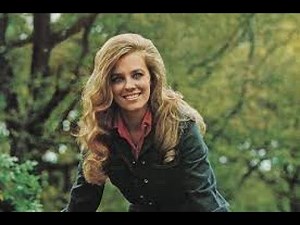 Profile Connie Smith