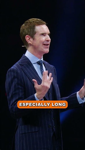 "ET wants his fingers back!" #jimmycarr #crowdwork #hecklers #standup