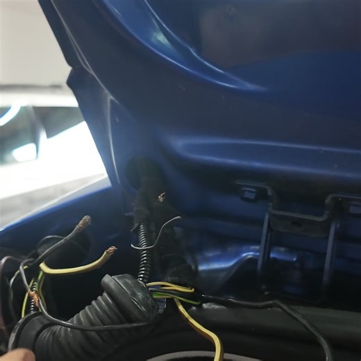 Fiat Punto's boot issue has been resolved! #thinkcar #explorepage✨ #foryoupage💙 #rms #fiat #bootissues #lock #electronics #diagnostics | Rms Diagnostics