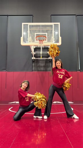 Captain Hazuki & Vice Captain Ayumi Shake It Up!