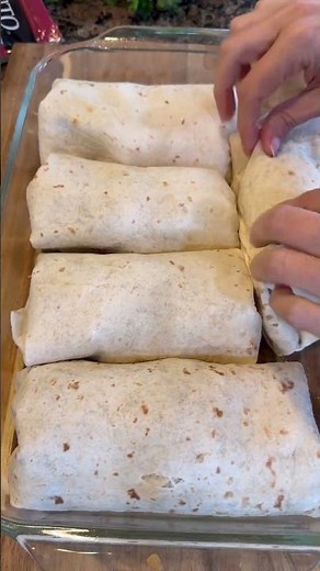 Baked Chicken Chimichangas #recipe