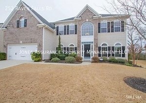 Apartments for Rent with a Swimming Pool in Simpsonville SC | Apartments.com