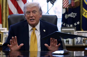 Trump Signs Executive Order