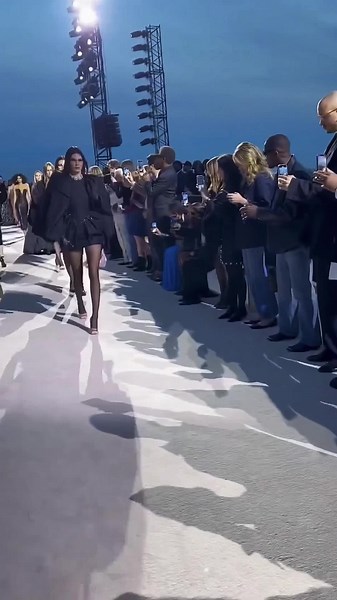 Kendall Jenner Walks the Versace Fall-Winter 2023 Finale