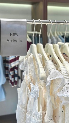 𝗖𝗔𝗧𝗨 𝗥𝗘𝗢𝗣𝗘𝗡𝗜𝗡𝗚 ▫️Mọi hoá đơn đều có quà ▫️Tặng 1 Tank Top trị giá 179.000đ cho đơn từ 700K ▫️ 𝗟𝗶𝗺𝗶𝘁𝗲𝗱 𝗚𝗶𝗳𝘁 | Tặng túi WAA trị giá đến 2.600.000đ cho đơn từ 2.000.000đ 👉🏻 Duy nhất 11.10 ▫️Every purchase comes with a gift ▫️Get a Tank Top worth 179,000₫ for bill from 700K ▫️ 𝗟𝗶𝗺𝗶𝘁𝗲𝗱 𝗚𝗶𝗳𝘁 | Receive a WAA bag worth up to 2,600,000₫ for bill from 2.000K 👉🏻 Only on 11.10 𝗙𝗟𝗔𝗚𝗦𝗛𝗜𝗣 𝗦𝗧𝗢𝗥𝗘 101–103 Nguyen Trai, D1, HCMC | CATU