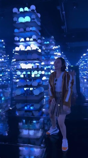 Serunya Momen Wika Salim Jalan-jalan di Singapore