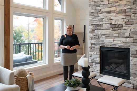 Angela Jones of Lakeshore Designs always incorporates trends with functionality. 🖼️Watch as she gives you a firsthand walkthrough of the Early Bird Cottage. We love how she utilizes space. What is your favourite room? | Princess Margaret Lottery