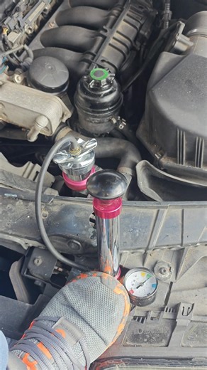 How to find a coolant leak / cooling system pressure test BMW X3 #thermostat #fail