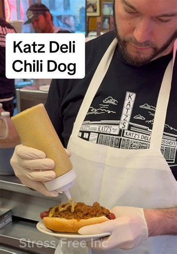 First Time Trying the Chili Dog at Katz’s Deli I loved the chili hot dog. The chili tasted homemade rich, hearty, and full of flavor. It had that slow-cooked taste that really made the hot dog stand out. My goal is to try everything on Katz’s Deli menu. DISCLAIMER I am not affiliated with Katz’s Delicatessen, nor was I asked or compensated to film or promote their business. All views and opinions expressed are my own and do not reflect the official position of any organization. All my reviews ar