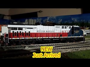 Four New CSX Heritage Units