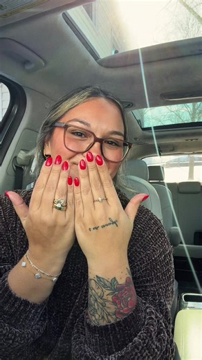 february nails - dnd fire engine red #newnails #dndfireenginered #2026nails