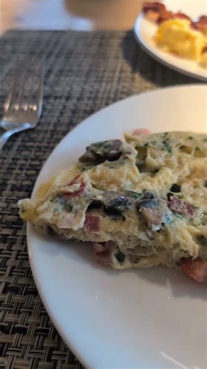 Omelette making at hotel