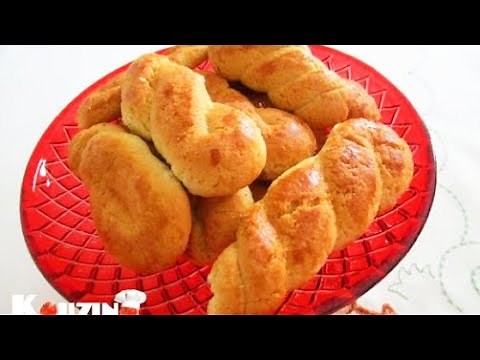 Πασχαλινά κουλουράκια αμμωνίας με φυτίνη και βούτυρο- Κουζινομαγειρέματα