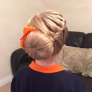Diagonal French braid & Bun Tutorial! Follow>>>www.instagram.com/pretty | HYGO Pretty