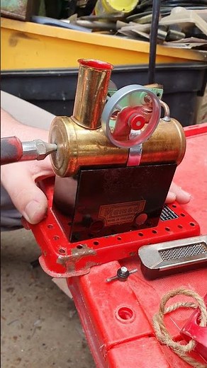 Mamod MM1 steam engine model running on compressed air