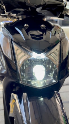 Beat FI v1 w/ EPXSTAR Mini Bi-LED 1.5inch Projector 🤩 | JC LED Works