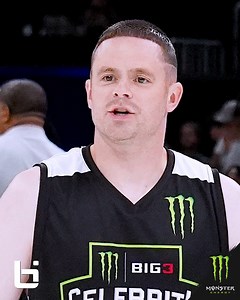 Streetball legend The Professor still giving out buckets at age 40. 👀 | Ballislife