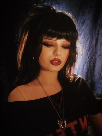 Exploring 80s Glam Metal Hair Trends