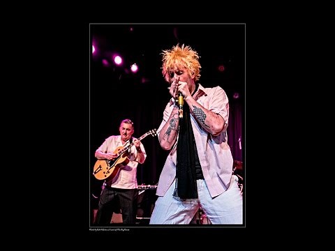 Mellow Down Easy (Little Walter): Charlie Baty, Anson Funderburgh, Ricci, RW Grigsby, Wes Starr