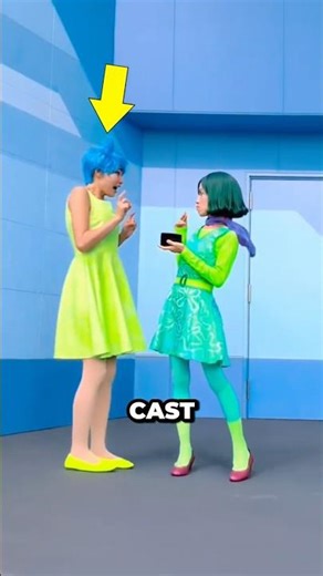 What Disney Cast Members Never Do