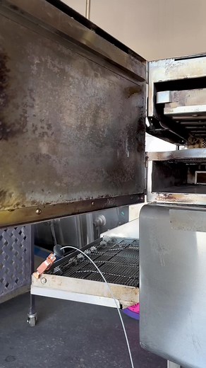 Dry Ice Blasting for Restaurant Equipment Cleaning
