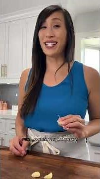 The Easiest Way to Peel Garlic