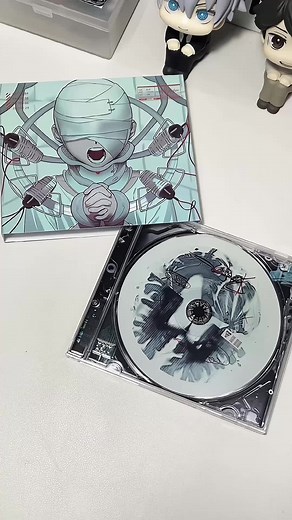 Unboxing the Alien Stage Album by Ivan Till