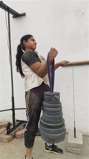 Super Strong Girl 😱💪 #armwrestling #strength #viral #girlpower