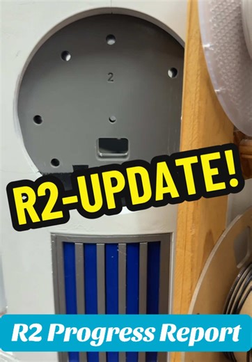 R2-D2 build progress update! Huge progress. #progress #r2d2 #printtok