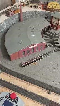 MODELLEISENBAHN MÄRKLIN DIGITAL ANLAGE H0. DREHSCHEIBEN EINBAU. FLEISCHMANN 6652.