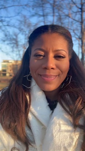 The moment doesn’t make us. It exposes us. Championship moments reward conditioning that starts with your mind. These moments will test the best of us, the leaders that rise are the ones who are prepared to perform when it matters most 👊 You've got this! | Melissa Dawn Simkins