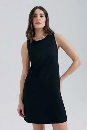 🖤 Hering | Vestido Preto Curto em Viscose