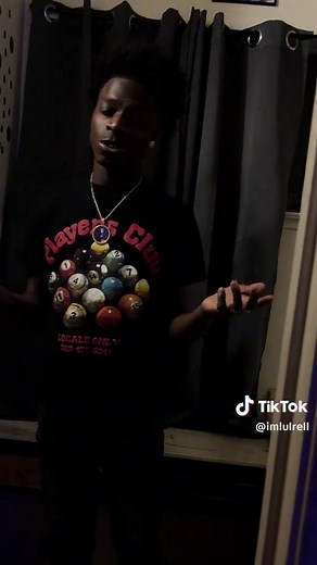 Live Performance by Sexyy Red: Freestyle Rap Showcase